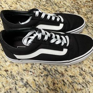 Black vans